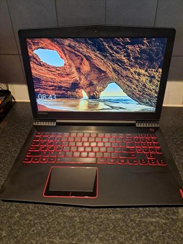 Gaming laptop LenovoY520 beschikbaar voor biedingen