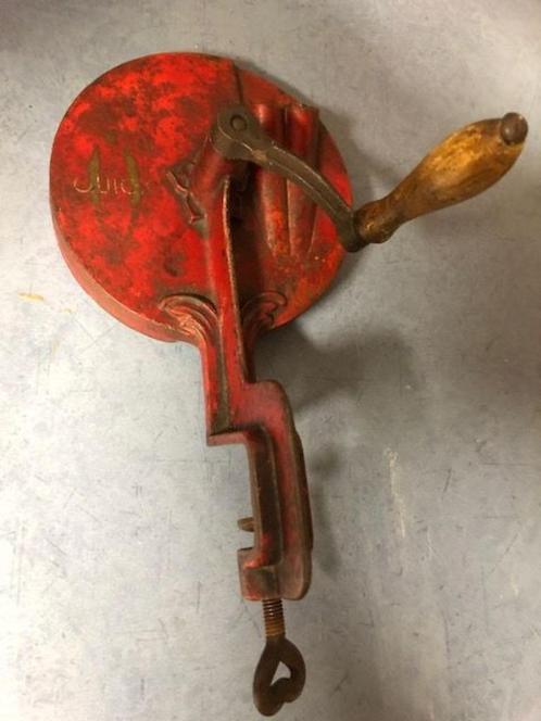 Vintage snijbonenmolen Quick, Antiek en Kunst, Antiek | Keukenbenodigdheden, Ophalen of Verzenden