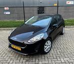 Ford Fiesta 1.1 Trend *NAVIGATIE-AIRCO-PDC*, Voorwielaandrijving, Parkeersensor, Origineel Nederlands, Bedrijf