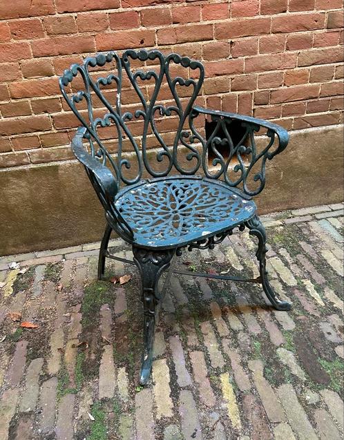 Victoriaanse gietijzeren stoel, Tuin en Terras, Tuinstoelen, Gebruikt, Overige materialen, Ophalen of Verzenden
