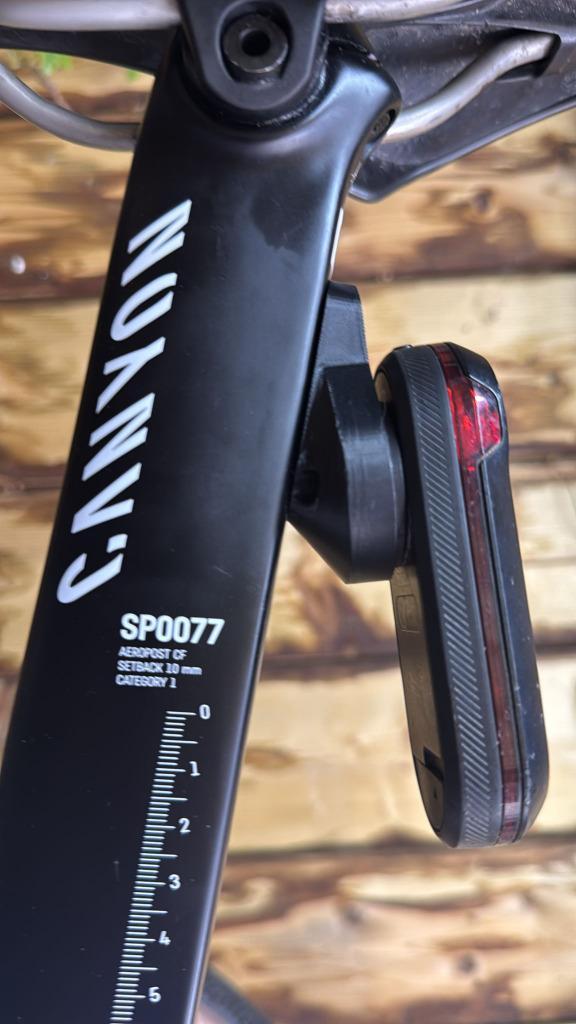 bikeradar houder voor Canyon Aeroad. o.a. Garmin varia, Fietsen en Brommers, Fietsaccessoires | Overige Fietsaccessoires, Nieuw