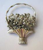 Prachtige 925 zilveren broche bloemenmandje, van Beau USA, Ophalen, Zo goed als nieuw, Zilver, Zilver