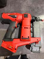 Milwaukee M18 FN18GS Body - Brad Nagelpistool, Doe-het-zelf en Verbouw, Gereedschap | Handgereedschap, Ophalen, Zo goed als nieuw