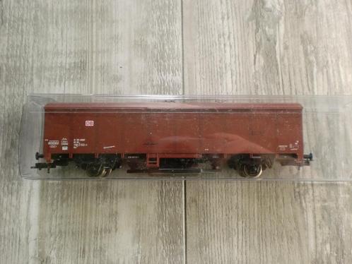 Piko H0 gesloten bruine schoonmaakwagon DB, Hobby en Vrije tijd, Modeltreinen | H0, Zo goed als nieuw, Wagon, Gelijkstroom, Piko