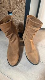 Suede laarzen Linea Zeta, Kleding | Dames, Schoenen, Bruin, Lage of Enkellaarzen, Ophalen of Verzenden, Zo goed als nieuw