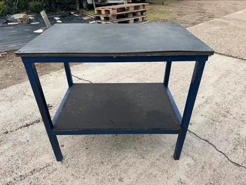 Stalen werkbank met houten blad, Doe-het-zelf en Verbouw, Werkbanken, Gebruikt, Ophalen