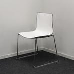 Arper Catifa 46, Stoel, Wit / Bruin, 4-poots, Huis en Inrichting, Stoelen, Kunststof, Gebruikt, Wit, Ophalen of Verzenden