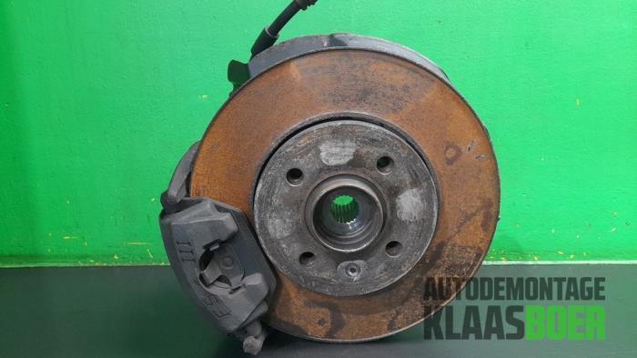 Fusee links-voor van een Skoda Citigo, Auto-onderdelen, Ophanging en Onderstel, Skoda, Gebruikt, 6 maanden garantie, 12 maanden garantie