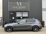 BMW 1-serie 116i Aut |M-Pakket|Clima|Navi|Schuif/dak|BT Audi, Gebruikt, Zwart, 4 cilinders, Leder