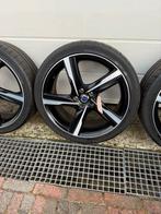 Volvo V40 19 inch Ixion velgen met Heico spoorverbreders, Auto-onderdelen, Banden en Velgen, Gebruikt, Banden en Velgen, 235 mm