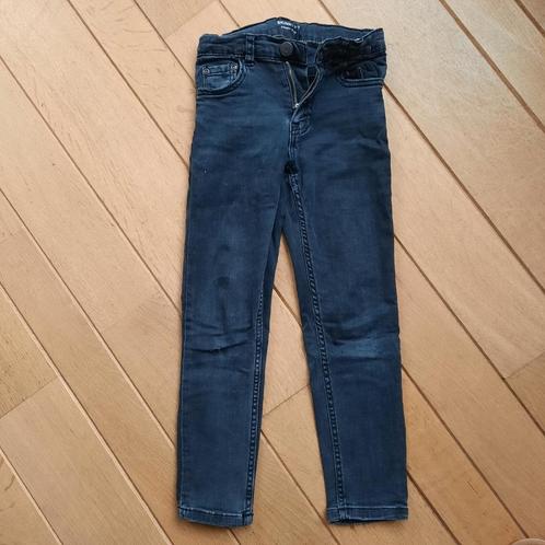 ZARA Kids spijkerbroek Skinny Fit grijs maat 122, Kinderen en Baby's, Kinderkleding | Maat 122, Gebruikt, Jongen, Broek, Ophalen of Verzenden