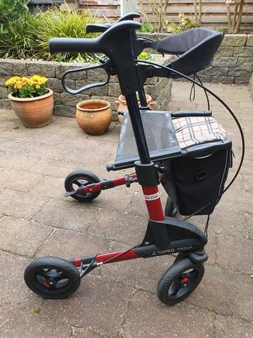 Degelijke ROLLATOR beschikbaar voor biedingen