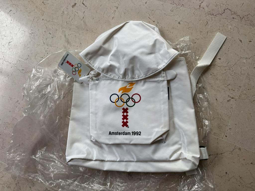 Olympische rugtas Amsterdam 1992, vintage, Overige merken, 25 tot 40 cm, Ophalen of Verzenden, Zo goed als nieuw