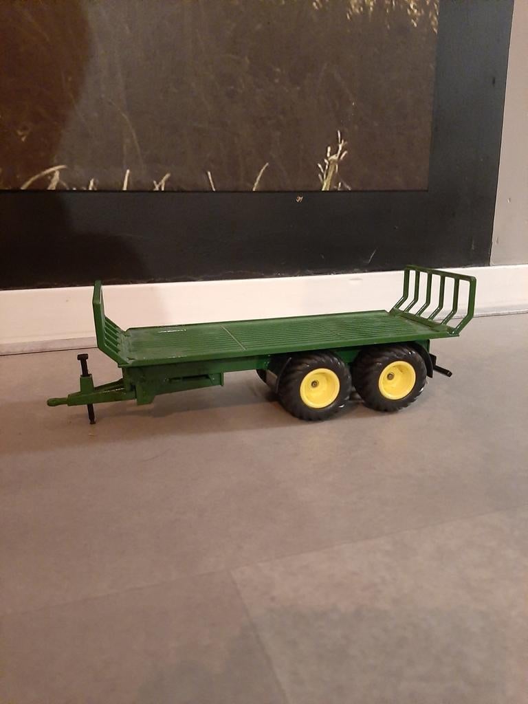 Siku john deere balenwagen 1.32, Ophalen of Verzenden, Gebruikt, Tractor of Landbouw, SIKU