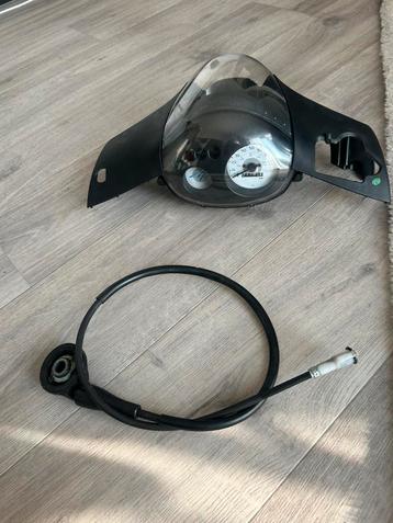 Km teller met kabel piaggio zip beschikbaar voor biedingen