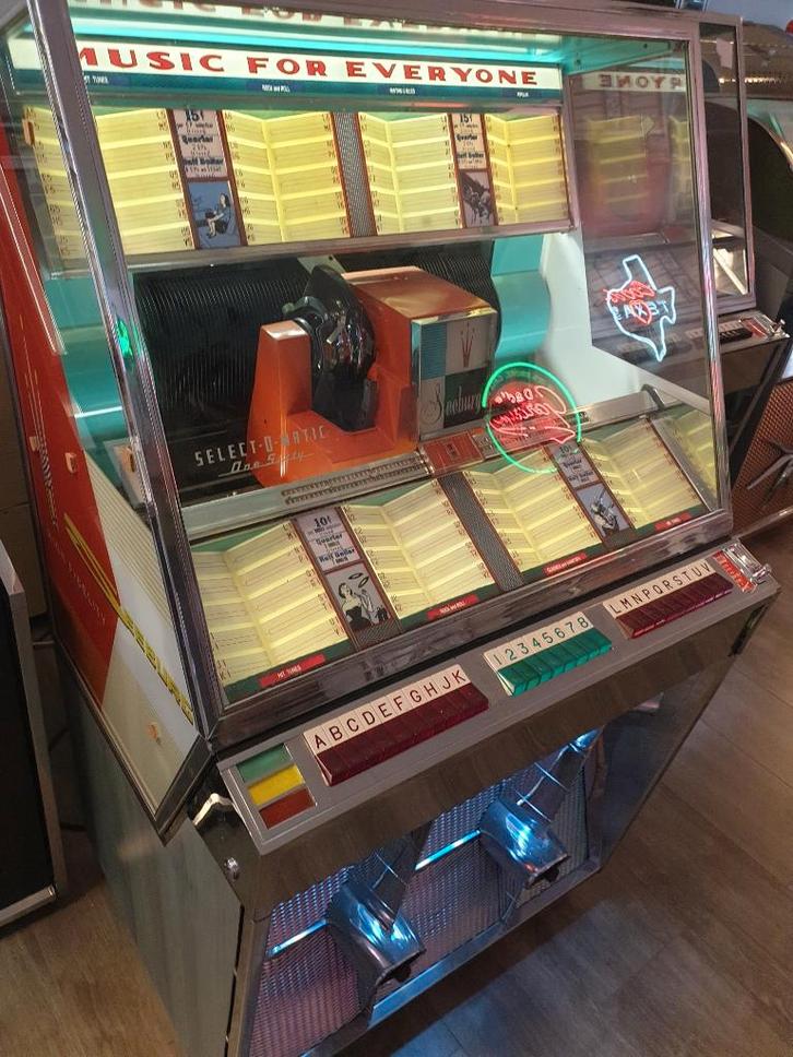 Seeburg 161, Verzamelen, Automaten | Jukeboxen, Zo goed als nieuw, Seeburg, 1950 tot 1960, Met singles, Ophalen