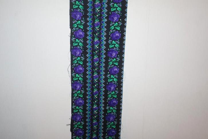 strook gebloemd wollen mousseline; folklore klederdracht, Antiek en Kunst, Antiek | Kleden en Textiel, Ophalen of Verzenden