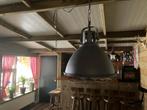 Robuuste hanglamp, industrieel, Huis en Inrichting, Lampen | Hanglampen, Ophalen of Verzenden, Zo goed als nieuw, Metaal, Minder dan 50 cm