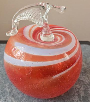 Murano Appel Press papier - Fantastisch! beschikbaar voor biedingen
