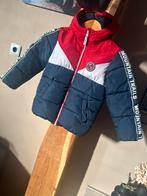 We winterjas rood blauw 110/116, Ophalen of Verzenden, Zo goed als nieuw, Jas, Jongen