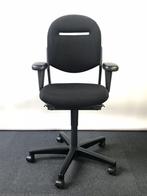 Nieuw gestoffeerd Ahrend 220 bureaustoel met 3D armleggers, Ergonomisch, Gebruikt, Ophalen of Verzenden, Bureaustoel