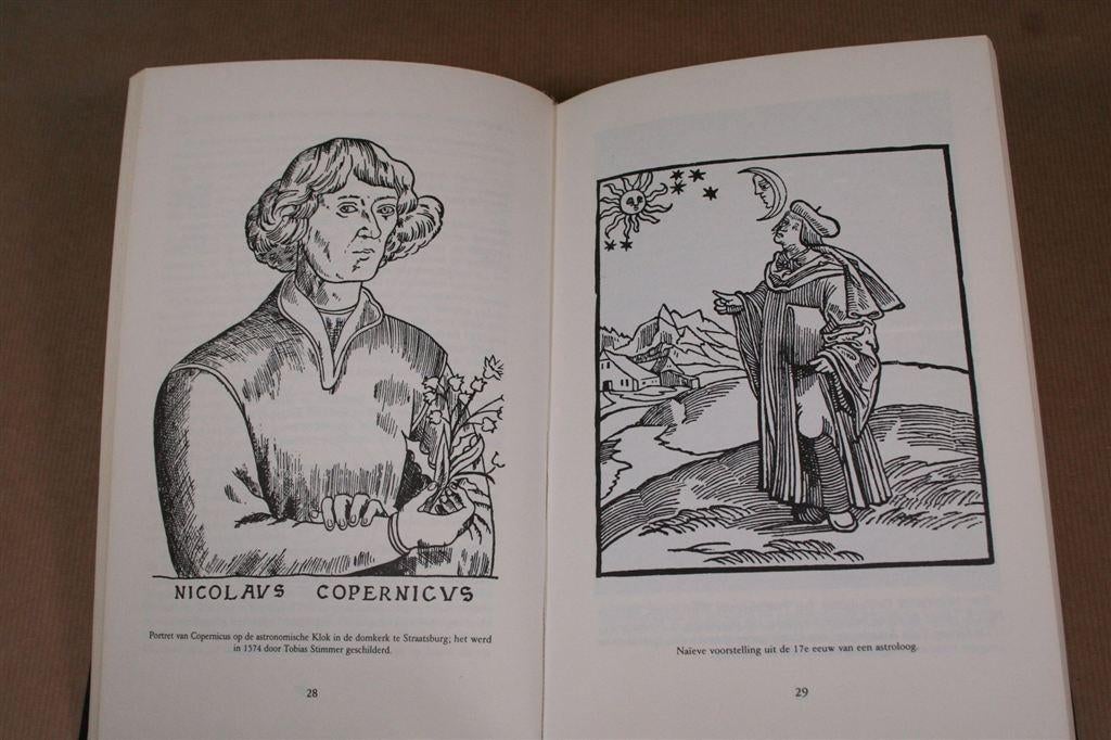 Handboek voor de beginnende astroloog — Inzichtelijk en comp, Ophalen of Verzenden, Gelezen, Overige onderwerpen, Achtergrond en Informatie