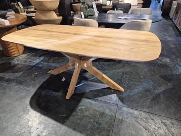 Eettafel  200 / 240 / 280 cm – Bruin of Naturel leverbaar  beschikbaar voor biedingen