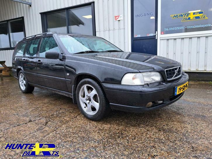 Volvo V70 2.5 Sports-Line , Kleurcode 019, Auto-onderdelen, Carrosserie en Plaatwerk, Gebruikt