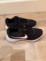 Nike hardloopschoenen - Maat 39, Ophalen of Verzenden, Zo goed als nieuw, Zwart, Sportschoenen