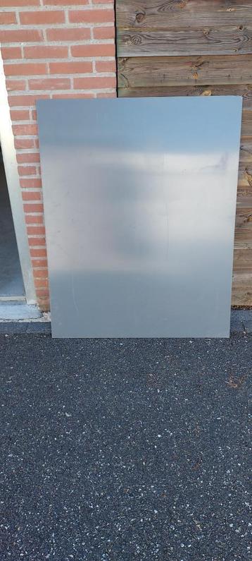 PVC plaat  Grijs . beschikbaar voor biedingen