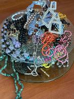 Sieraden - Groot lot div., Sieraden, Tassen en Uiterlijk, Antieke sieraden, Verzenden, Overige materialen, Overige typen