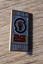 Broche IJshockey 1984 Sapporo, Ophalen of Verzenden, Gebruikt, Sport, Button
