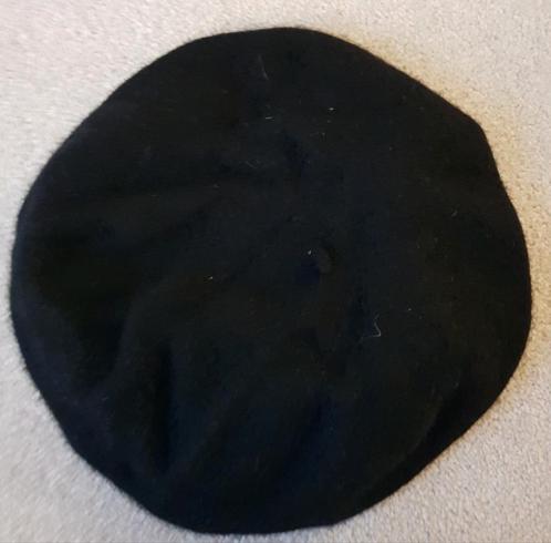 Ronde baret muts flat cap zwart wit mutsen petten flatcap, Kleding | Dames, Mutsen, Sjaals en Handschoenen, Zo goed als nieuw