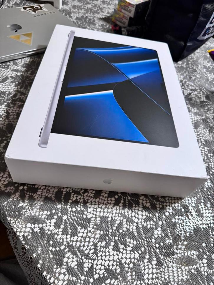 Macbook pro 16" M2 zilver, Computers en Software, Apple Macbooks, Zo goed als nieuw, MacBook Pro, 16 inch, 512 GB, 16 GB, Azerty