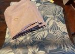 4 rollen behang, Dutch Wallcoverings Nomad A51301, blad, Ophalen of Verzenden, 10 tot 25 m², Roze