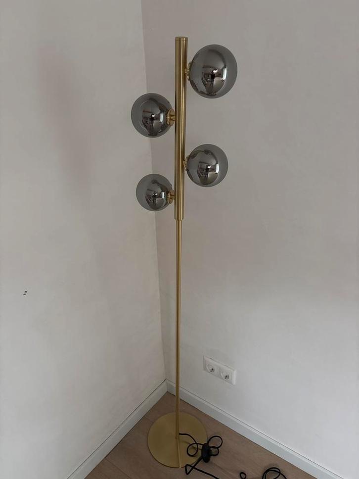 Moderne Staande Lamp met Glazen Bollen, Huis en Inrichting, Lampen | Vloerlampen, Zo goed als nieuw, 150 tot 200 cm, Glas, Ophalen
