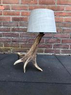 Geweilamp.schemerlamp.geweien.edelhert.damhert.tafellamp, Ophalen of Verzenden, Zo goed als nieuw, Minder dan 50 cm