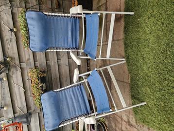 kampeerstoelen. campingstoelen beschikbaar voor biedingen