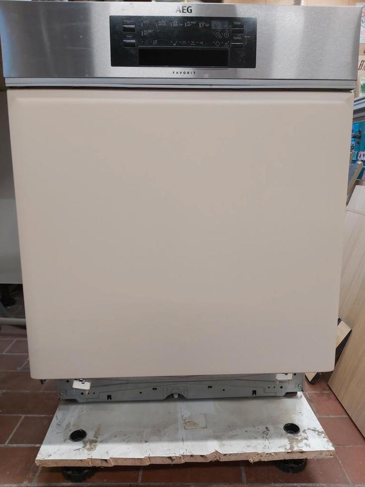 AEG Favorit XXL Inbouw Vaatwasser, Witgoed en Apparatuur, Vaatwasmachines, Gebruikt, Inbouw, Minder dan 85 cm, 60 cm of meer, 10 tot 14 liter