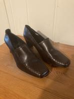 Elegante bruine leren pumps met hak van Coconel, maat 39, Pumps, Bruin, Verzenden, Zo goed als nieuw