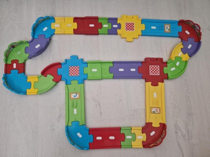 Toet toet auto's - Uitbreidingsset - Compleet, Kinderen en Baby's, Speelgoed | Vtech, Gebruikt, 2 tot 4 jaar, Ophalen of Verzenden