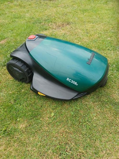 Robomow rc robotmaaier onderdelen, Tuin en Terras, Grasmaaiers, Zo goed als nieuw, Cirkelmaaier, Ophalen of Verzenden