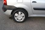 Dacia Logan MCV 1.6-16V Lauréate | Airco |, Stof, Gebruikt, 4 cilinders, 635 kg