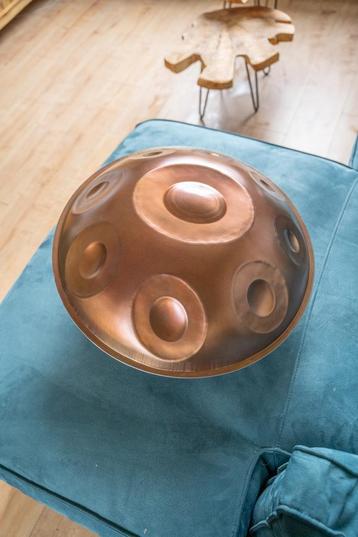 Handpan F2 low 9 / Ayasa ember steel schaal / 432 hz beschikbaar voor biedingen
