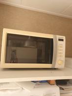 SHARP magnetron

800 watt prima werkend, Ophalen of Verzenden, Zo goed als nieuw, Vrijstaand, 45 tot 60 cm