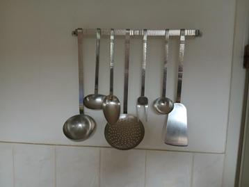 Lepelrek beschikbaar voor biedingen