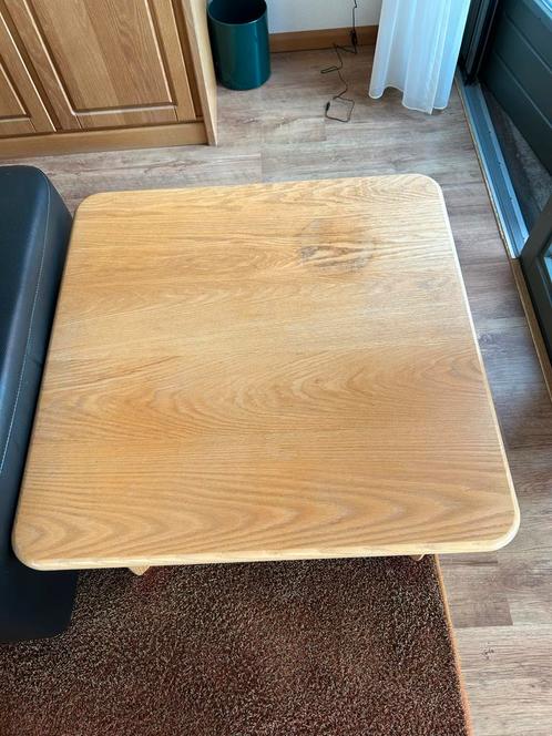 Vierkante eiken Salontafel 79x79x45cm, Huis en Inrichting, Tafels | Salontafels, Gebruikt, Minder dan 50 cm, 50 tot 100 cm, 50 tot 100 cm