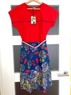 NIEUW 'Wow to go' jurk, rood met blauw, mt S, Verzenden, Wow to go, Nieuw, Knielengte