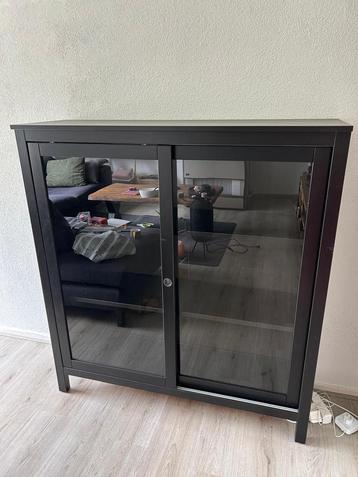 Zwarte dressoirkast kast