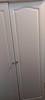 Kledingkast en bureau, Huis en Inrichting, Ophalen of Verzenden, Gebruikt, 50 tot 75 cm, 150 tot 200 cm
